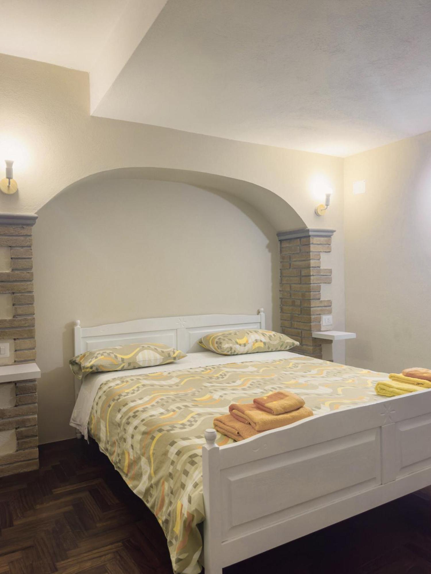 La Botte E Il Vino Rooms Capoterra Ruang foto